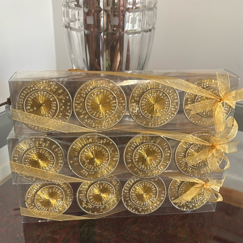 12 Napkins rings gold embellished Artisan